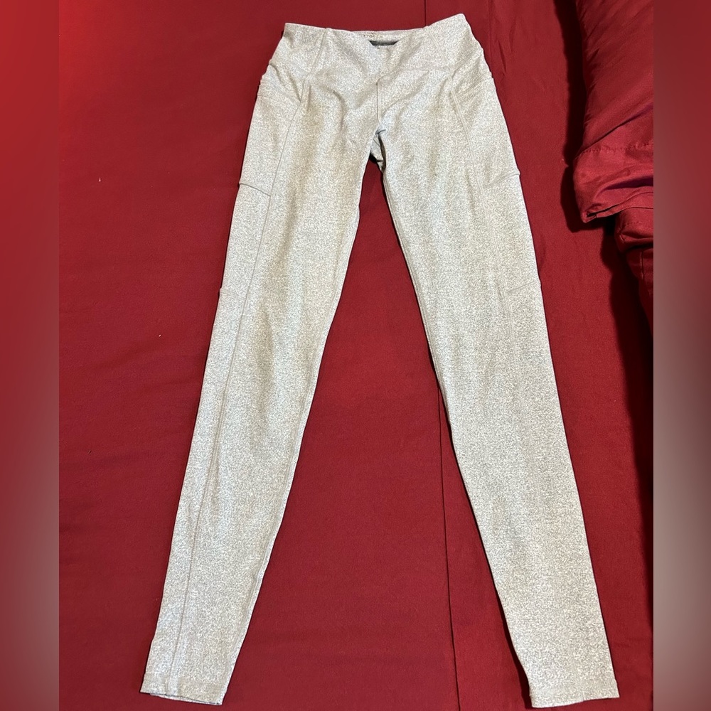 Heather grey leggings